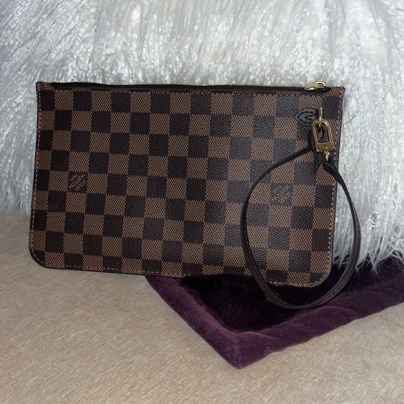 Louis Vuitton, Bags, Louis Vuitton Neverfull Wristlet